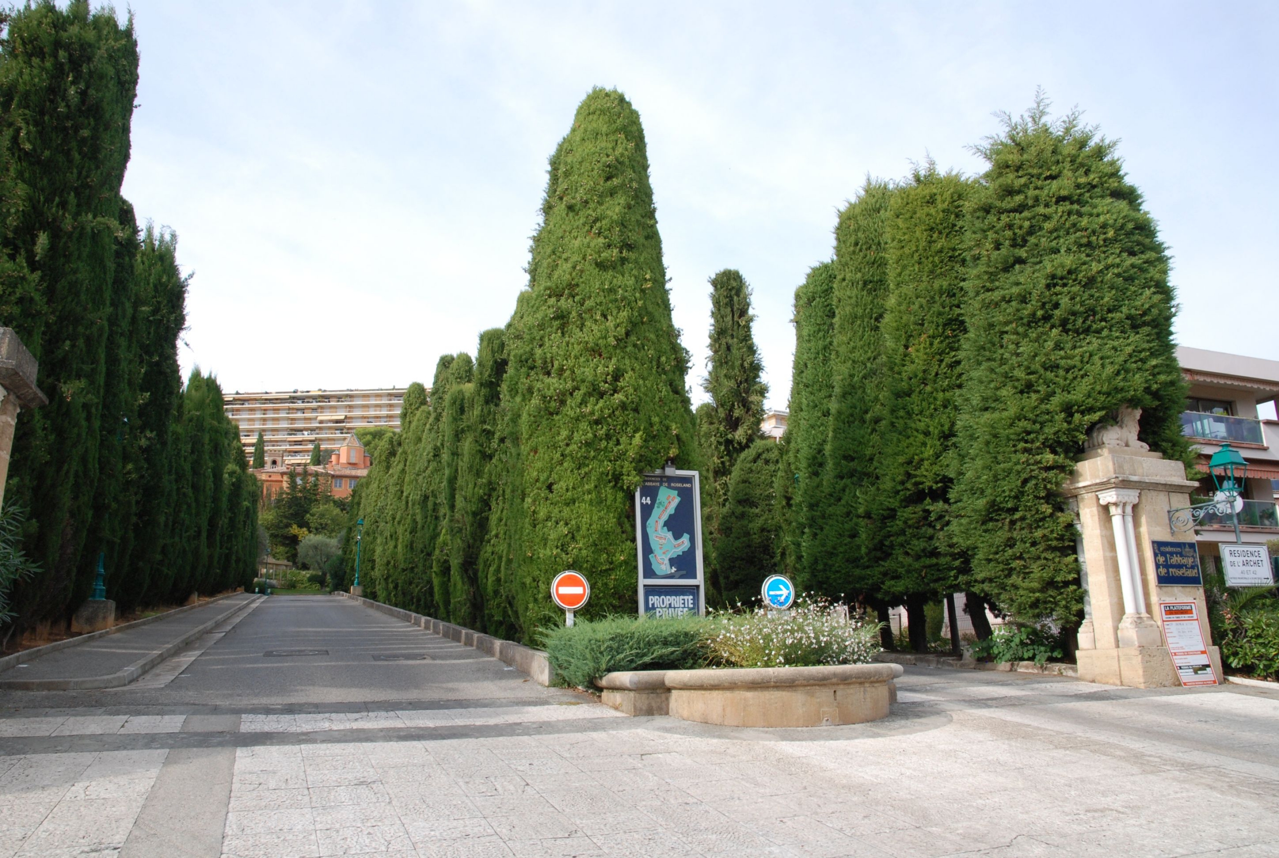 Простора квартира площею 118 м² з приватною терасою на даху 100 м² – Abbaye de Roseland, Ніцца