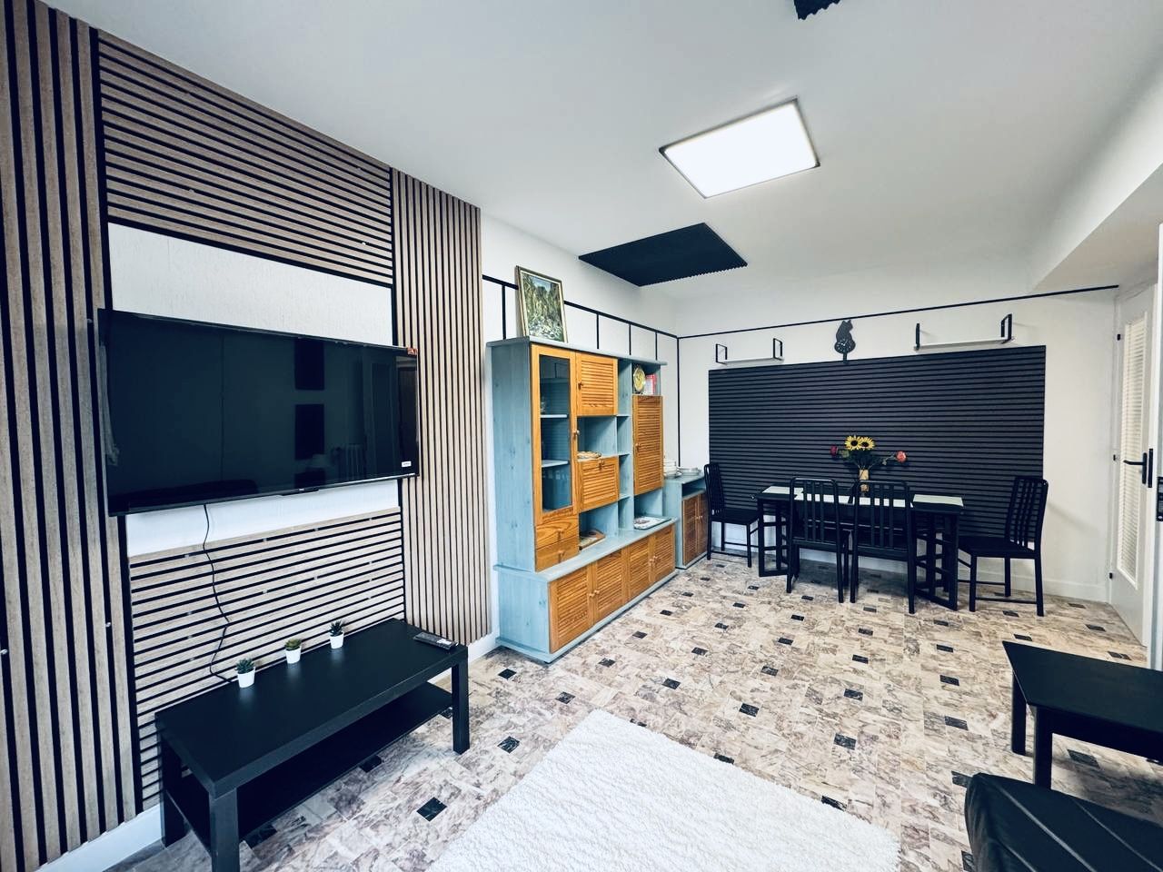 Appartement deux pièces avec grande terrasse aux Baumettes, Nice