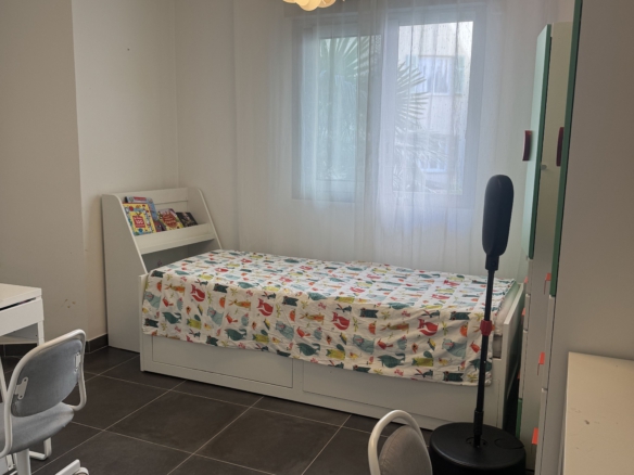 One-Bedroom Apartment for Sale in the Modern “Promenade Gambetta” Residence near Hotel Negresco