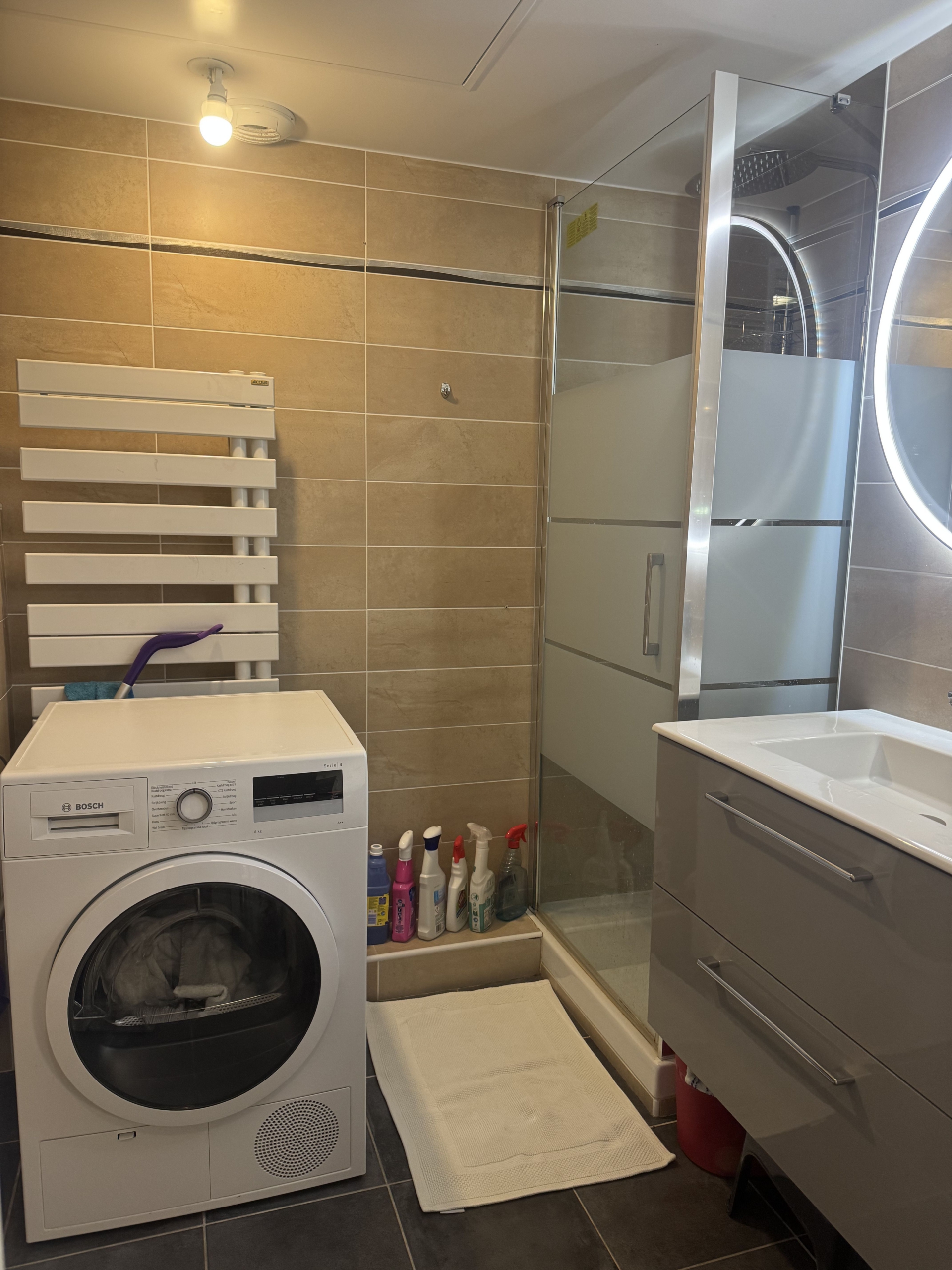One-Bedroom Apartment for Sale in the Modern “Promenade Gambetta” Residence near Hotel Negresco